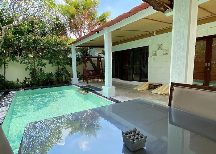 Classic With Private Pool